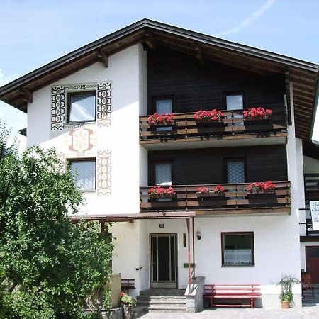 Haus Gamsblick Hotel Umhausen Eksteriør billede