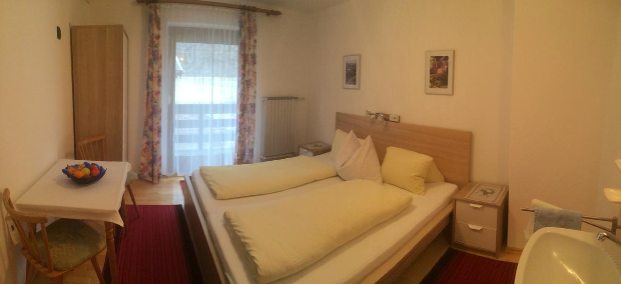 Haus Gamsblick Hotel Umhausen Eksteriør billede