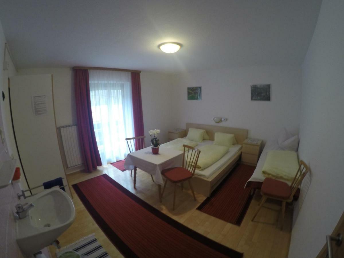 Haus Gamsblick Hotel Umhausen Eksteriør billede