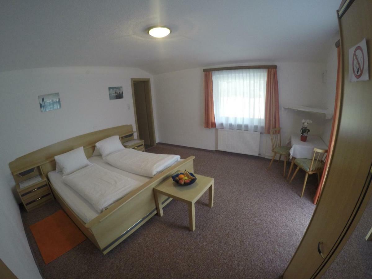 Haus Gamsblick Hotel Umhausen Eksteriør billede